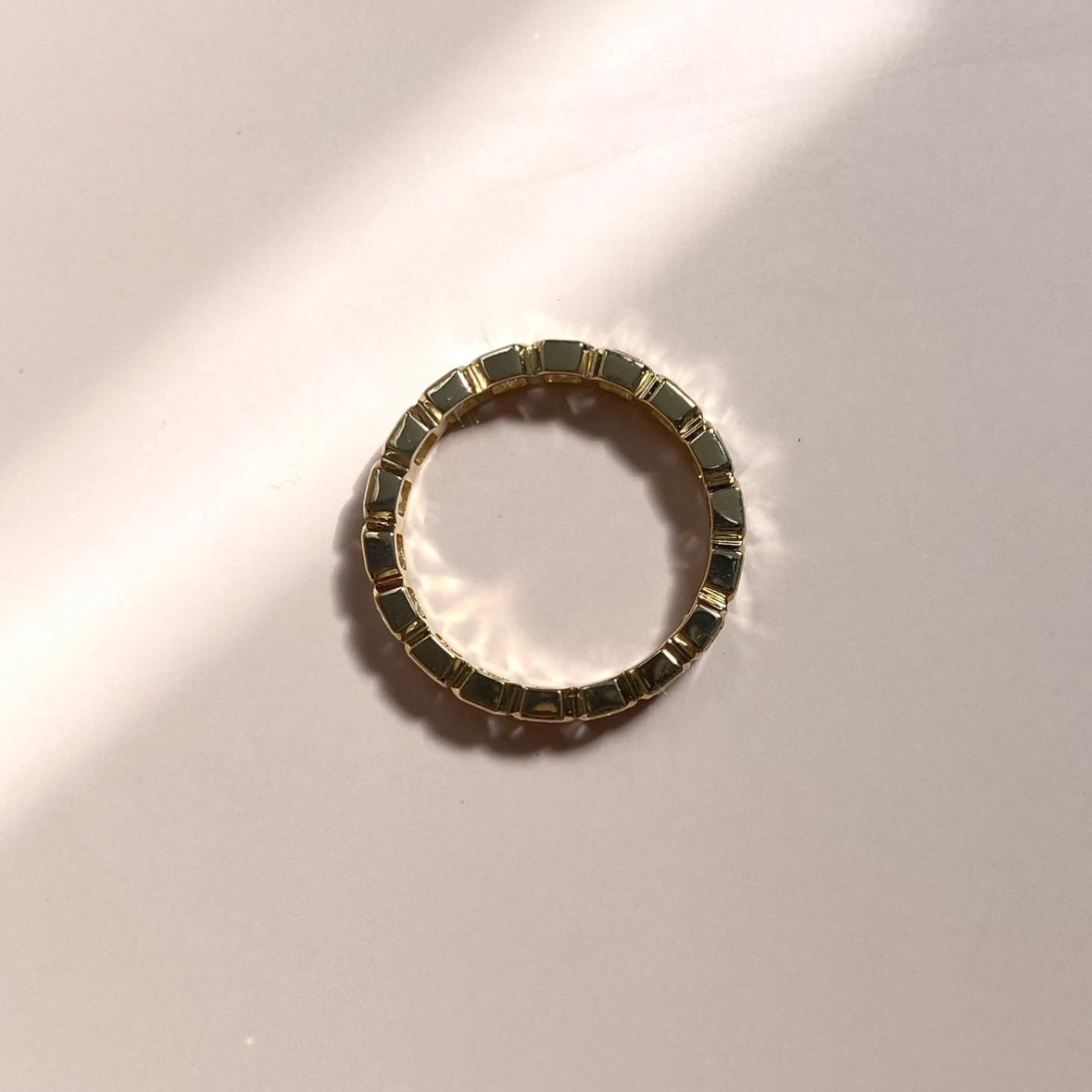Emerald Cut Bezel Eternity Ring | ラボグロウンダイヤモンド リング