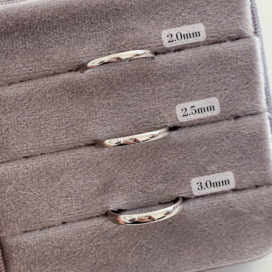 The Milli Wide Wedding Band 18K |