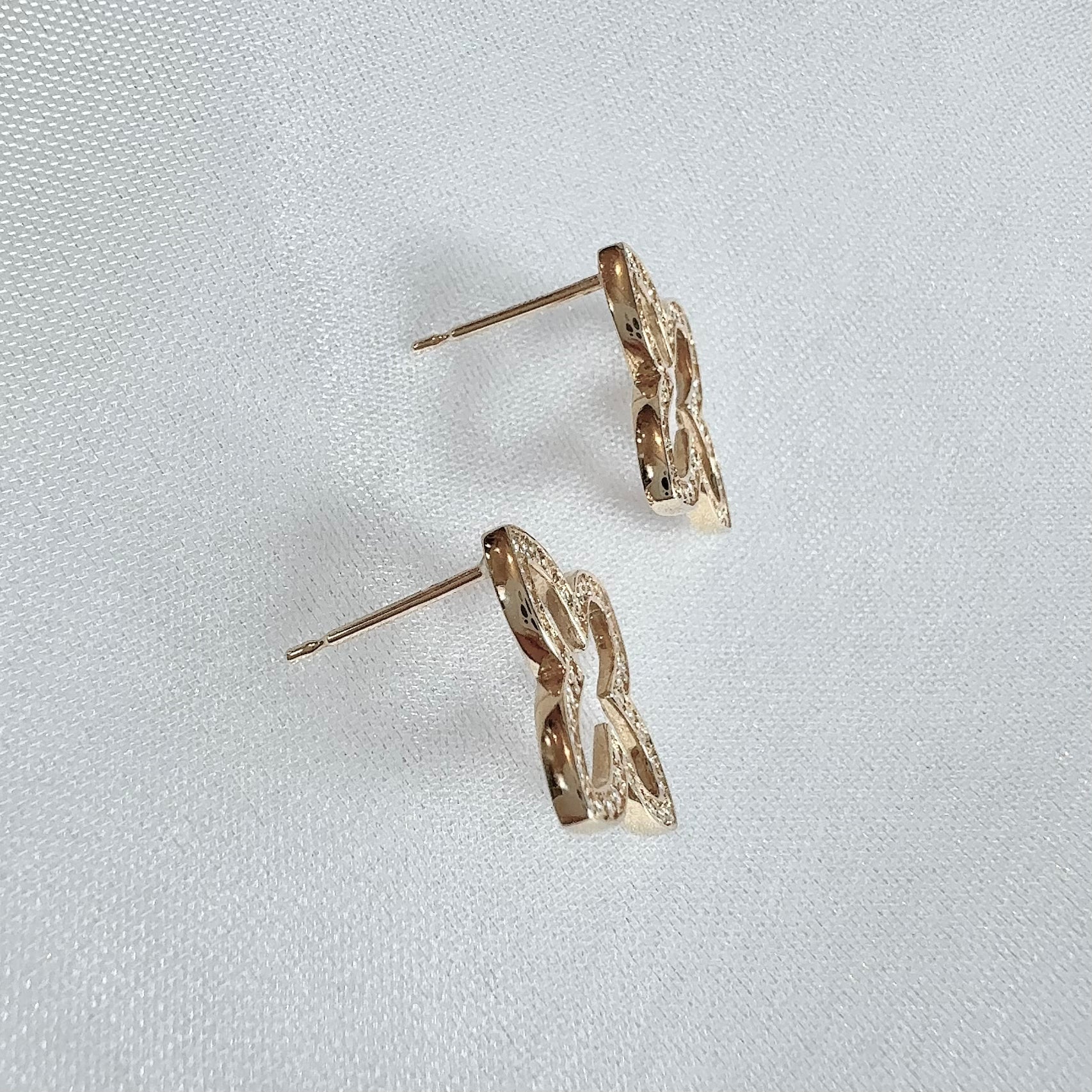 Fresh Pavé Earrings | ラボグロウンダイヤモンド ピアス