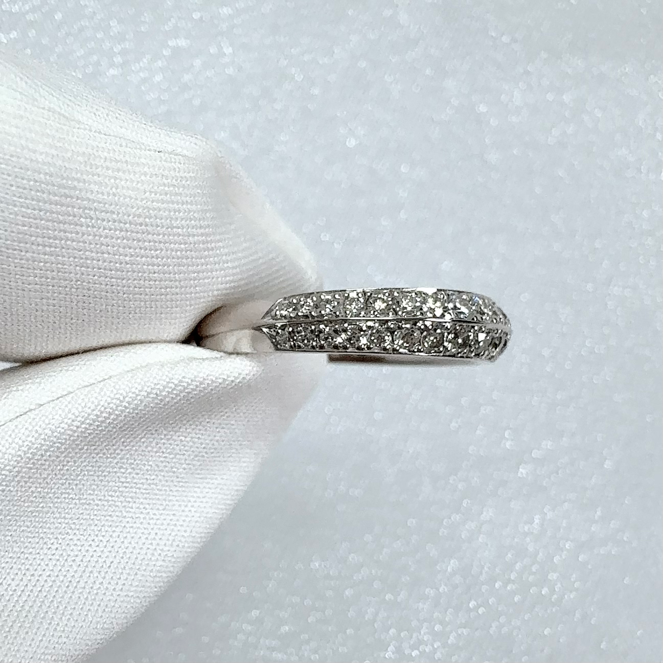 Amplify Embedded Diamond Ring | Lab Grown Diamond Ring